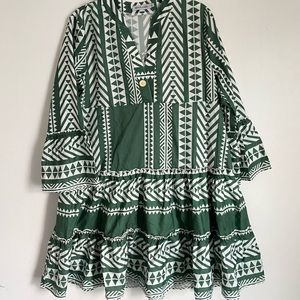 NWOT green and white Misslook dress with mixed print; XL